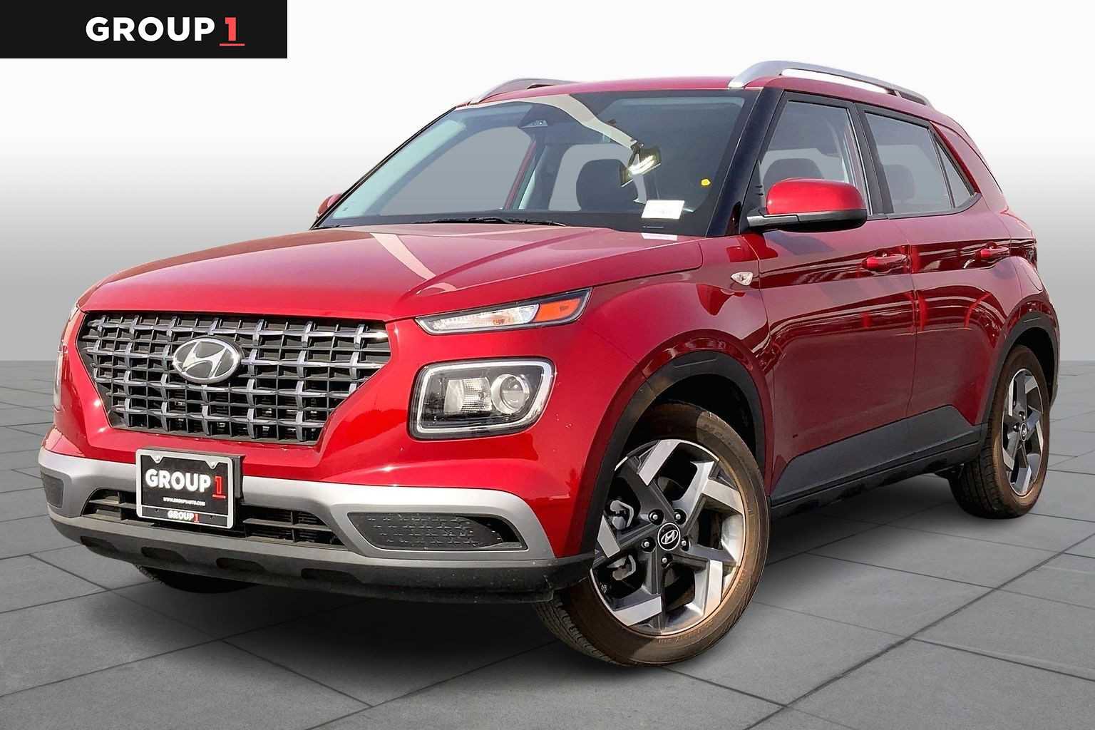 Used 2025 Hyundai Venue SEL