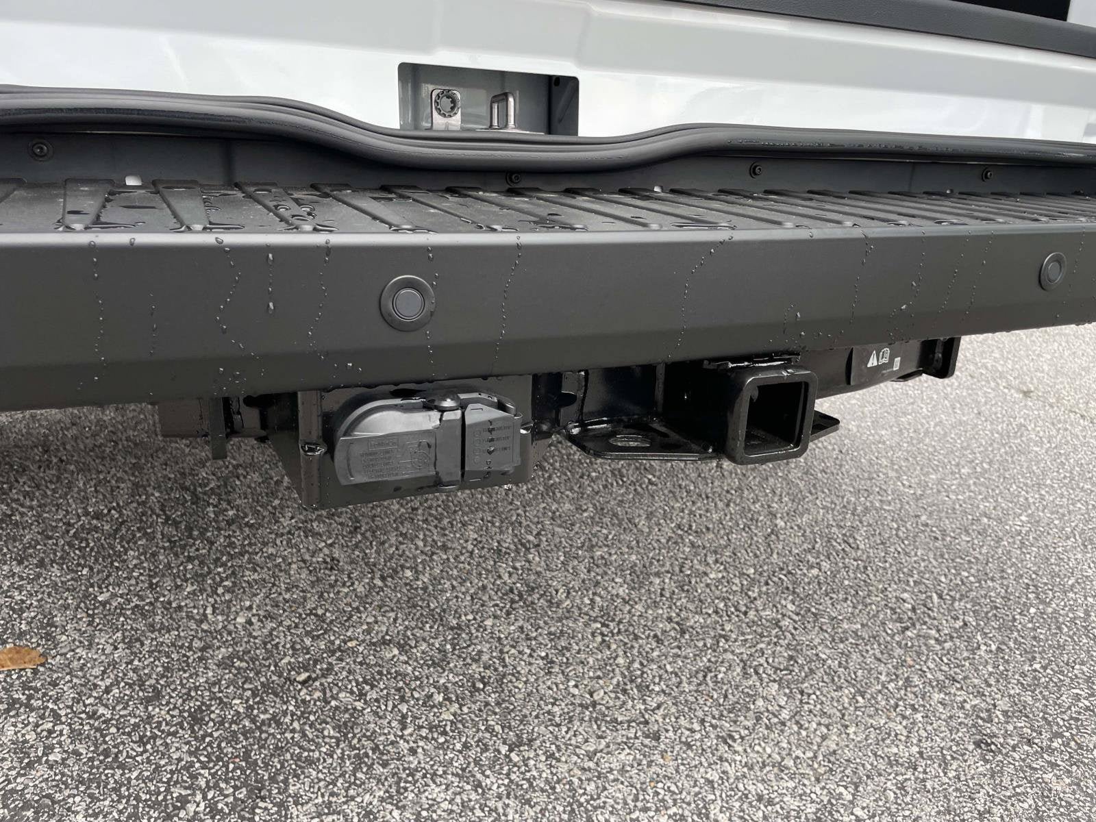 New 2025 Ford Transit 150 Low Roof AWD w/ Load Area Protection Package image 9