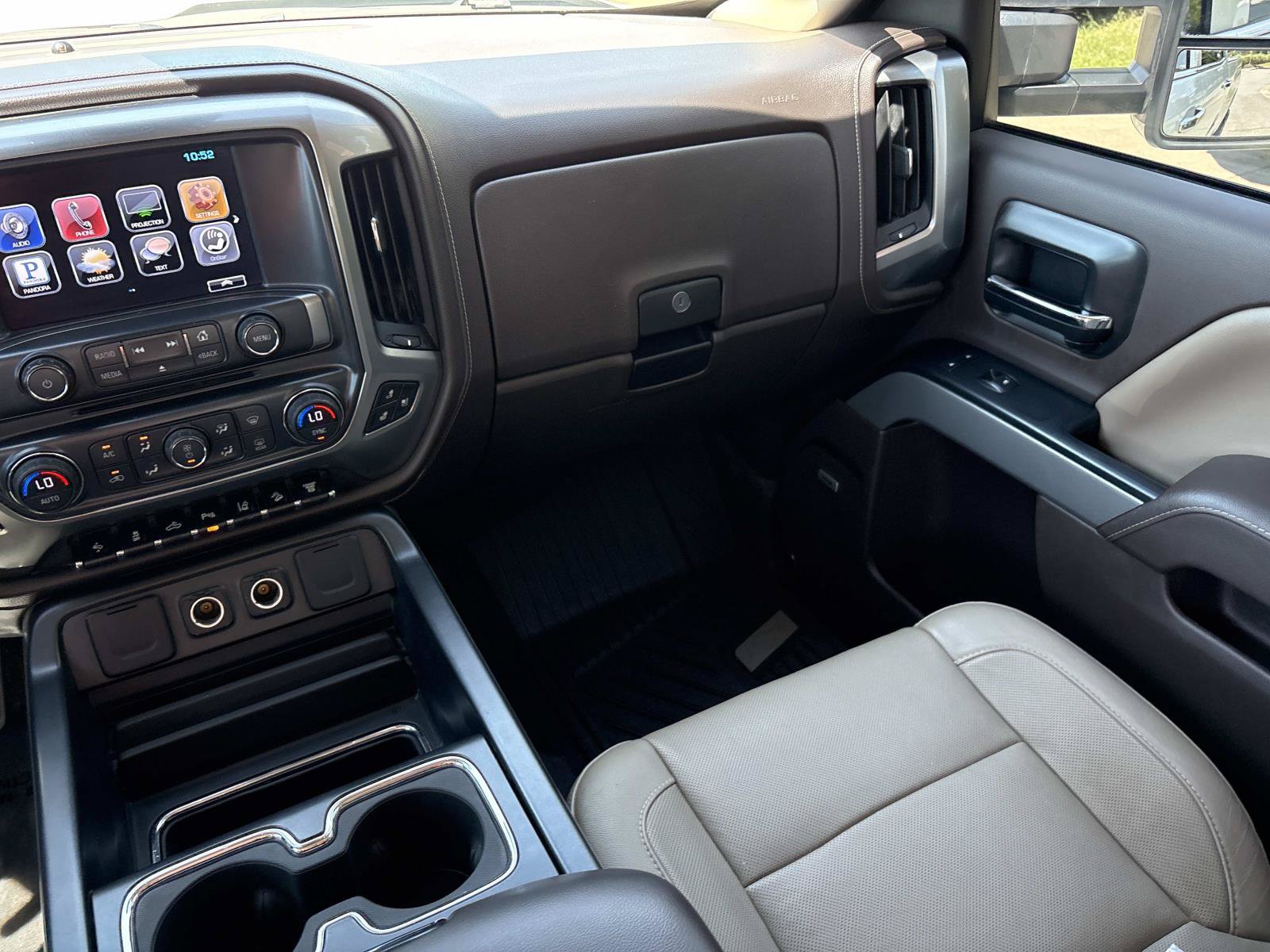 Used 2016 Chevrolet Silverado 2500 LTZ w/ Duramax Plus Package AWD/4WD image 29