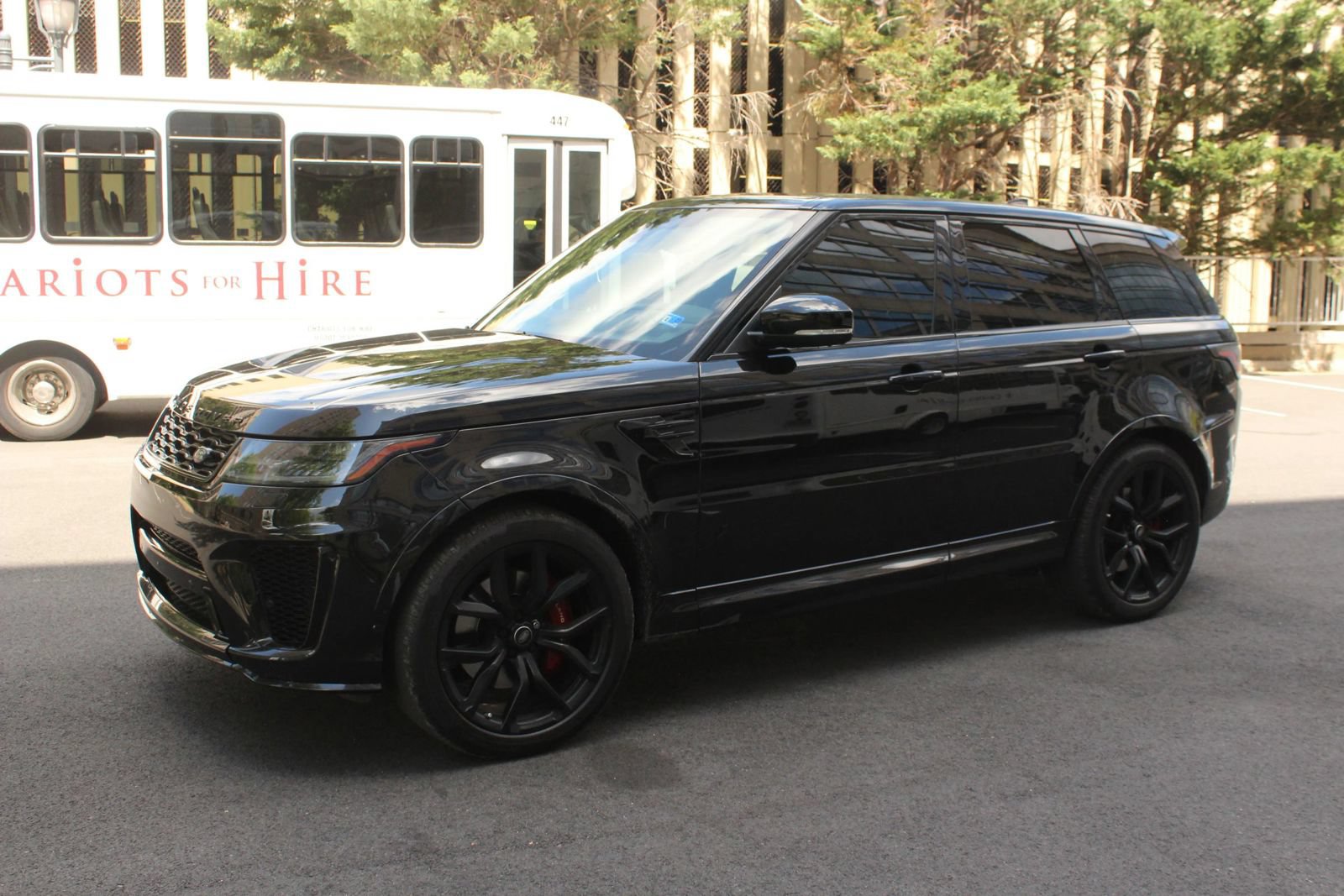 Used 2019 Land Rover Range Rover Sport SVR AWD/4WD image 12