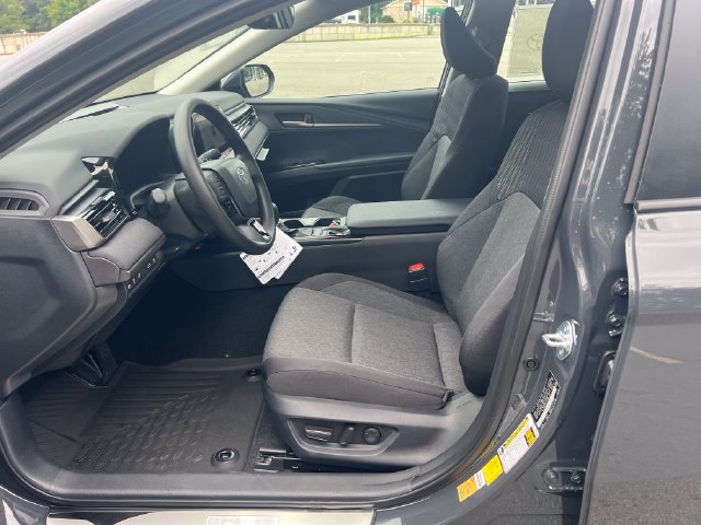 New 2026 Toyota Camry LE w/ Convenience Package AWD/4WD image 9