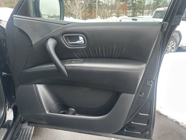 Used 2022 Nissan Armada SL w/ Midnight Edition Package image 10