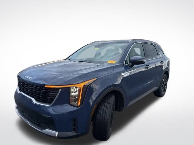 Used 2025 Kia Sorento S image 9