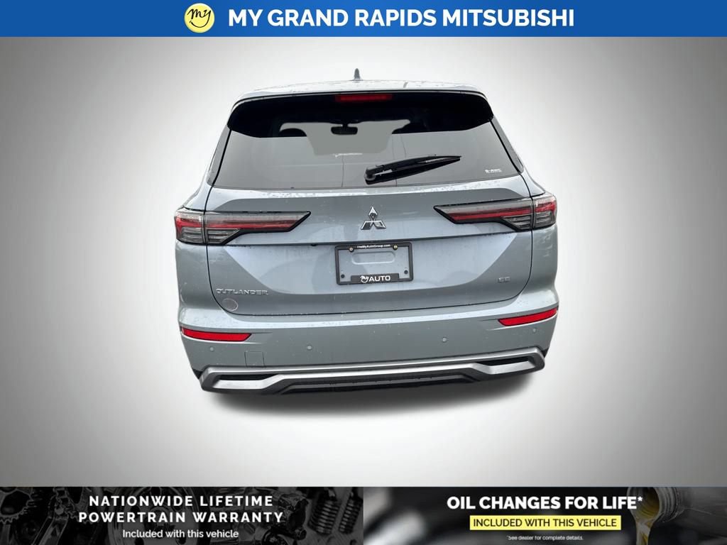 New 2026 Mitsubishi Outlander SE AWD/4WD image 6