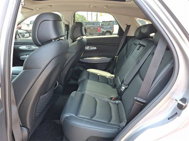 Used 2025 Genesis GV70 2.5T w/ Advanced Package image 10