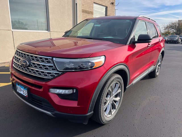 Used 2021 Ford Explorer Limited w/ Equipment Group 301A AWD/4WD image 5