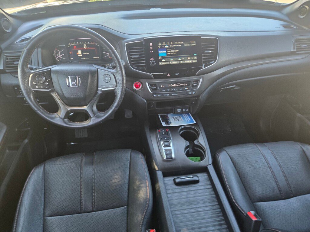 Certified 2023 Honda Passport TrailSport image 10