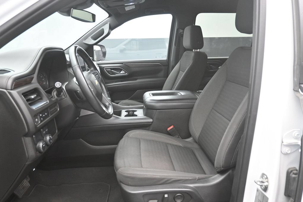 Used 2023 Chevrolet Suburban LS RWD image 18