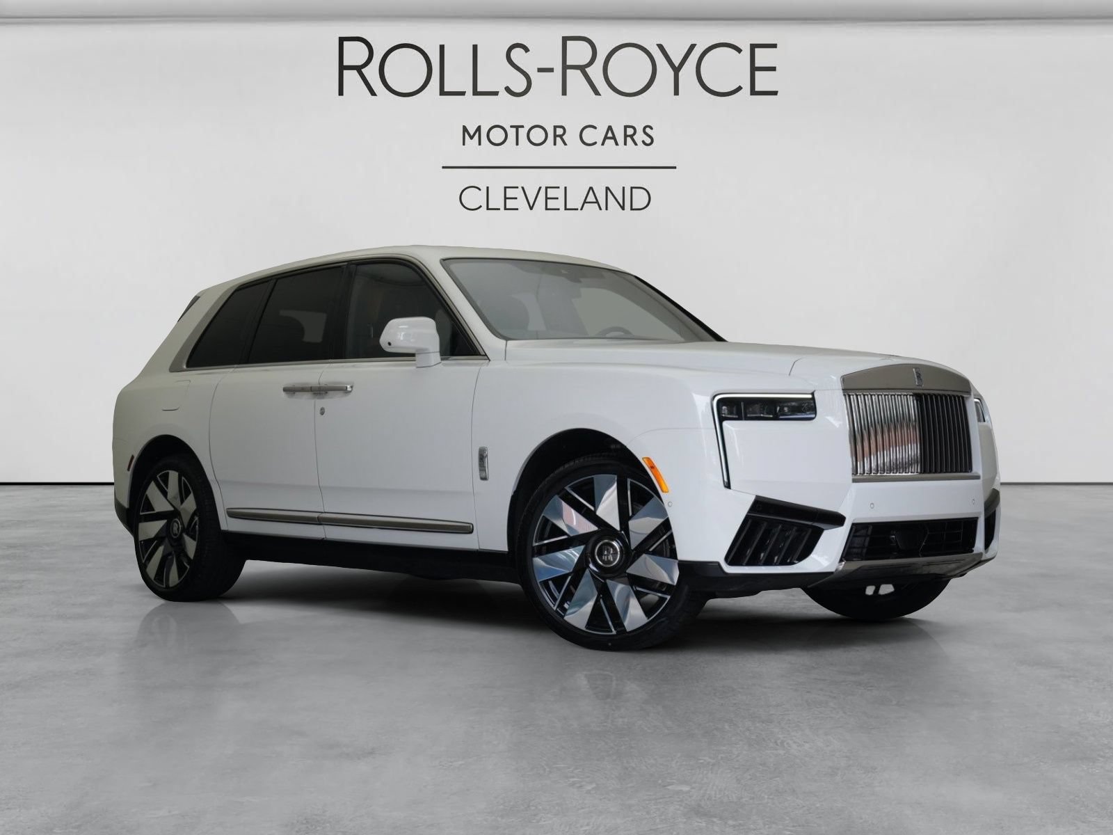 New 2026 Rolls-Royce Cullinan