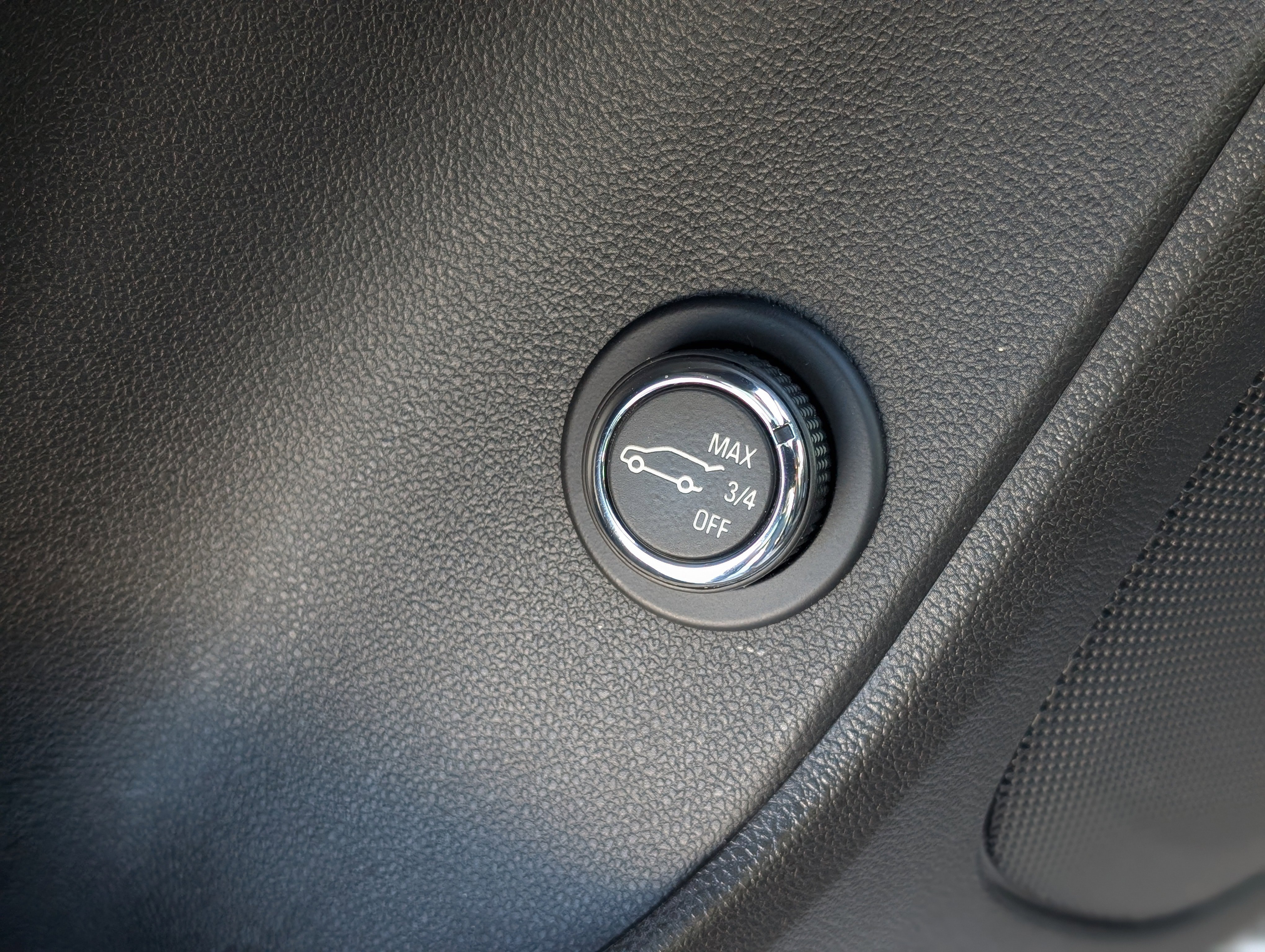 Certified 2022 Chevrolet Blazer Premier image 29