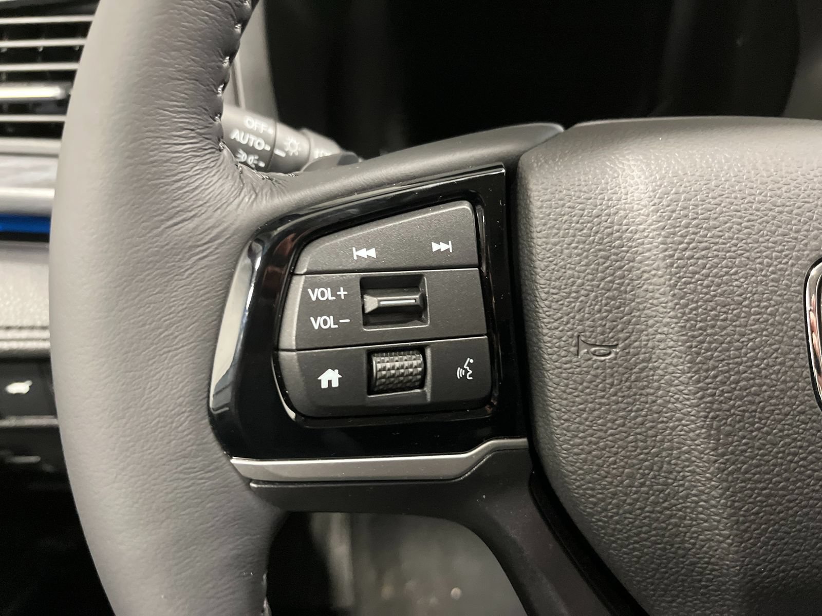 New 2026 Honda Odyssey Elite image 14