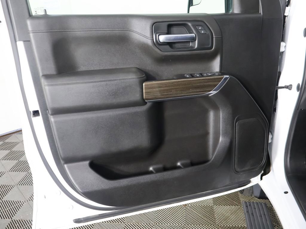 Used 2020 Chevrolet Silverado 1500 RST AWD/4WD image 19