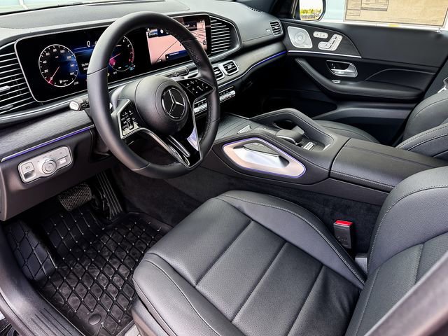 Certified 2025 Mercedes-Benz GLS 450 4MATIC image 12