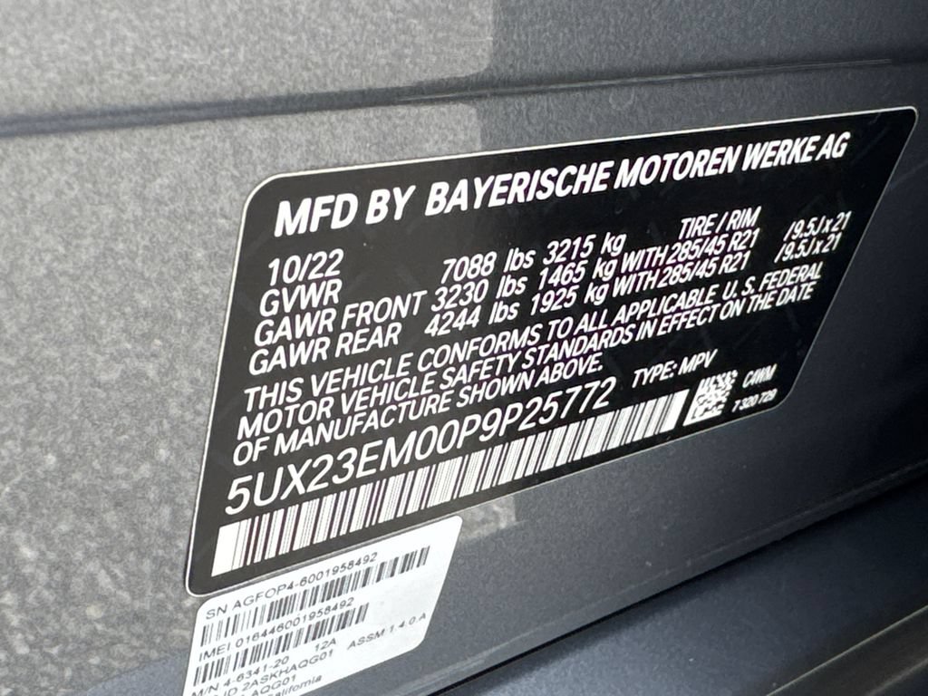Used 2023 BMW X7 xDrive40i w/ M Sport Package AWD/4WD image 37