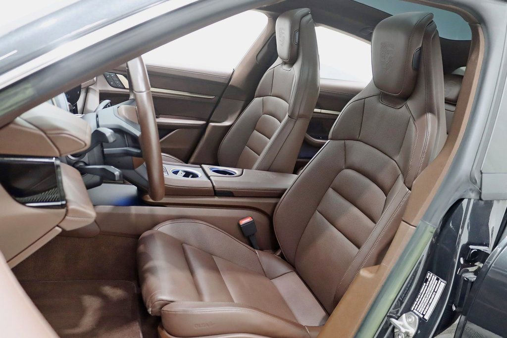 Used 2022 Porsche Taycan 4S image 28