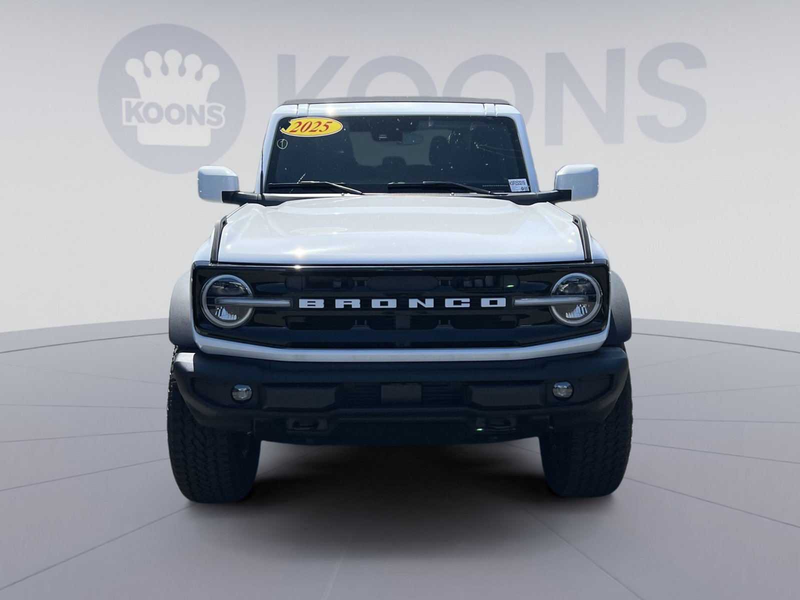 New 2025 Ford Bronco Outer Banks w/ Sasquatch Package AWD/4WD image 19
