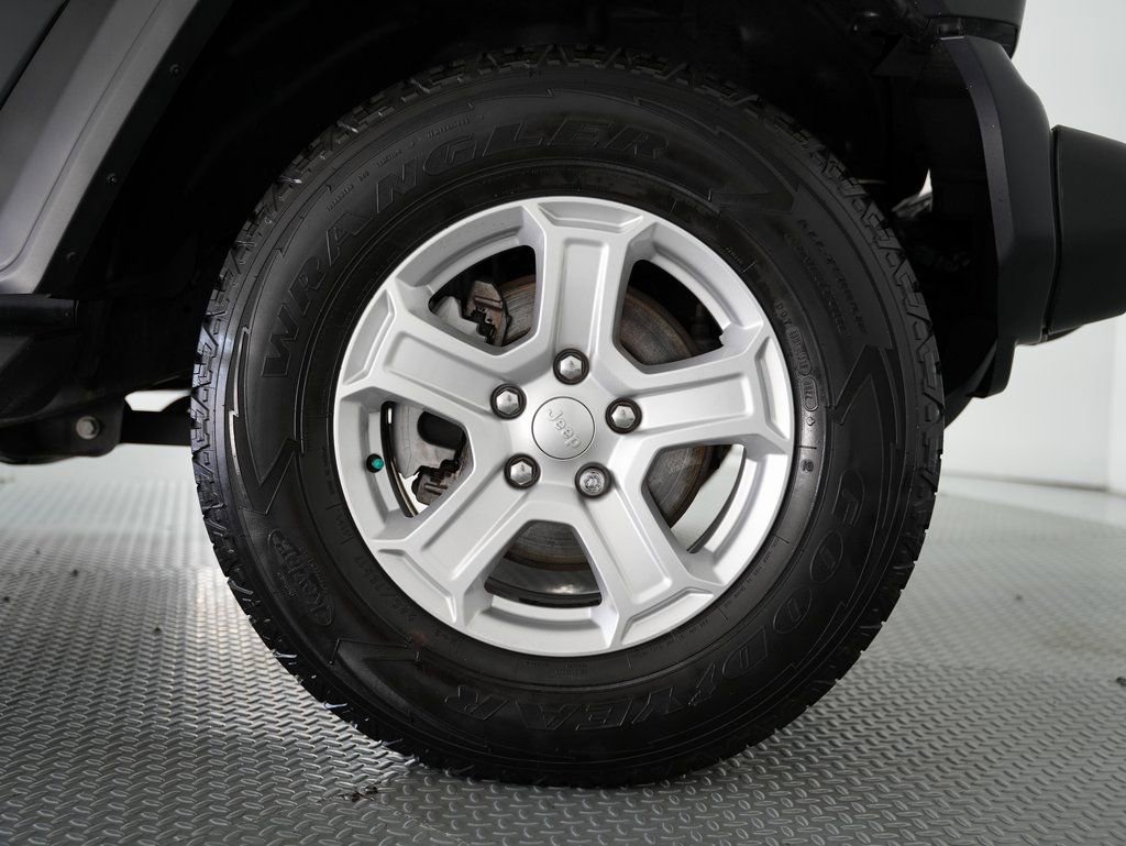 Used 2020 Jeep Wrangler Sport image 51