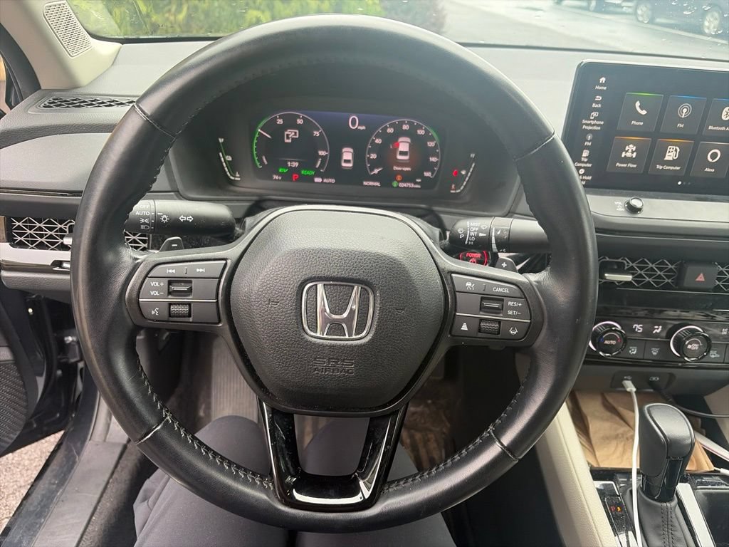 Used 2024 Honda Accord EX-L image 9