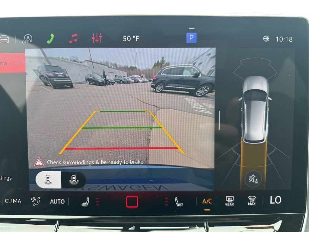 New 2026 Volkswagen Tiguan SE R-Line AWD/4WD image 18