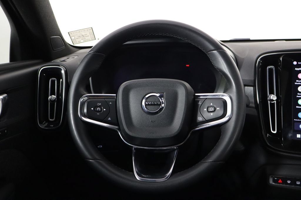 Used 2023 Volvo C40 P8 Recharge Plus AWD/4WD image 7