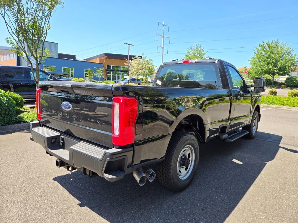 New 2025 Ford F350 XL RWD image 5