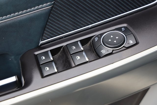 Used 2023 Ford F150 Limited image 17