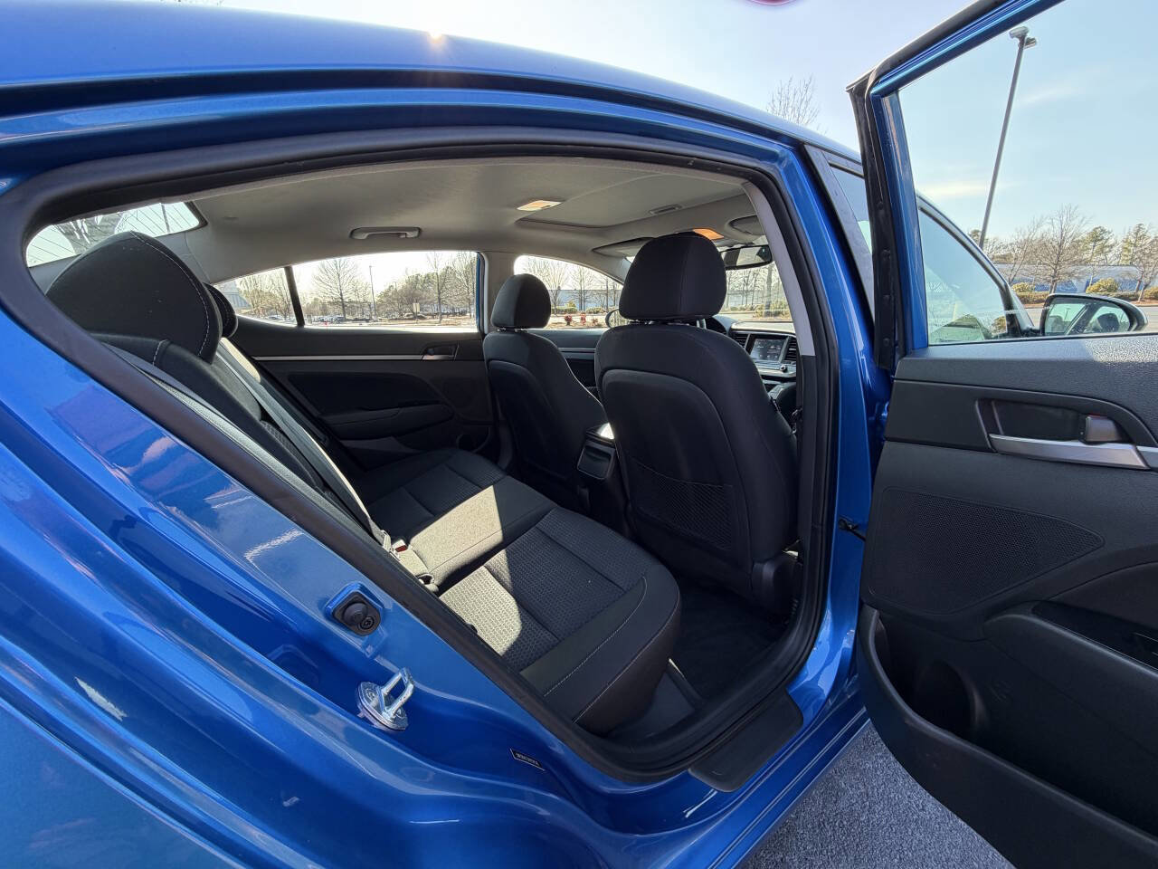 Used 2017 Hyundai Elantra Value Edition image 17