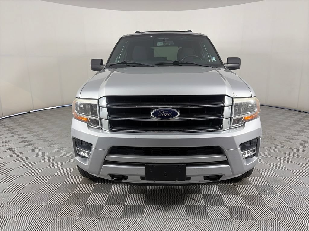 Used 2017 Ford Expedition XLT AWD/4WD image 2