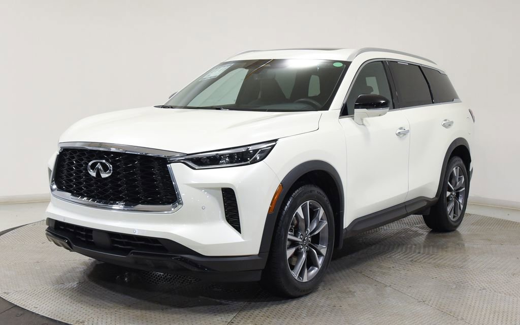 Used 2023 INFINITI QX60 Luxe w/ Cargo Package AWD/4WD image 6