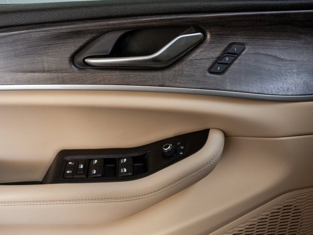 Certified 2023 Jeep Grand Cherokee L Limited w/ Luxury Tech Group II image 12