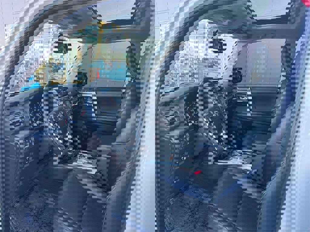 Used 2019 Toyota 4Runner SR5 image 15