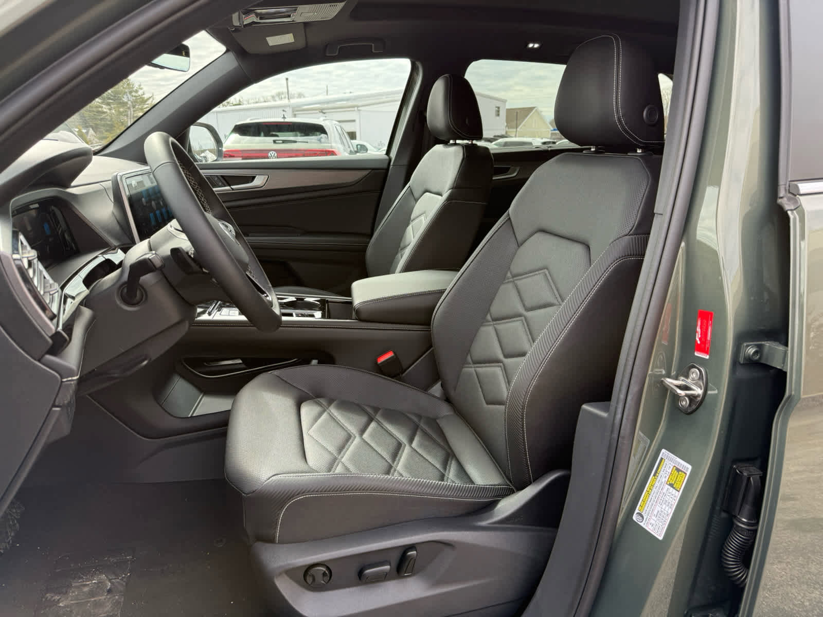 New 2026 Volkswagen Atlas Cross Sport SE image 16