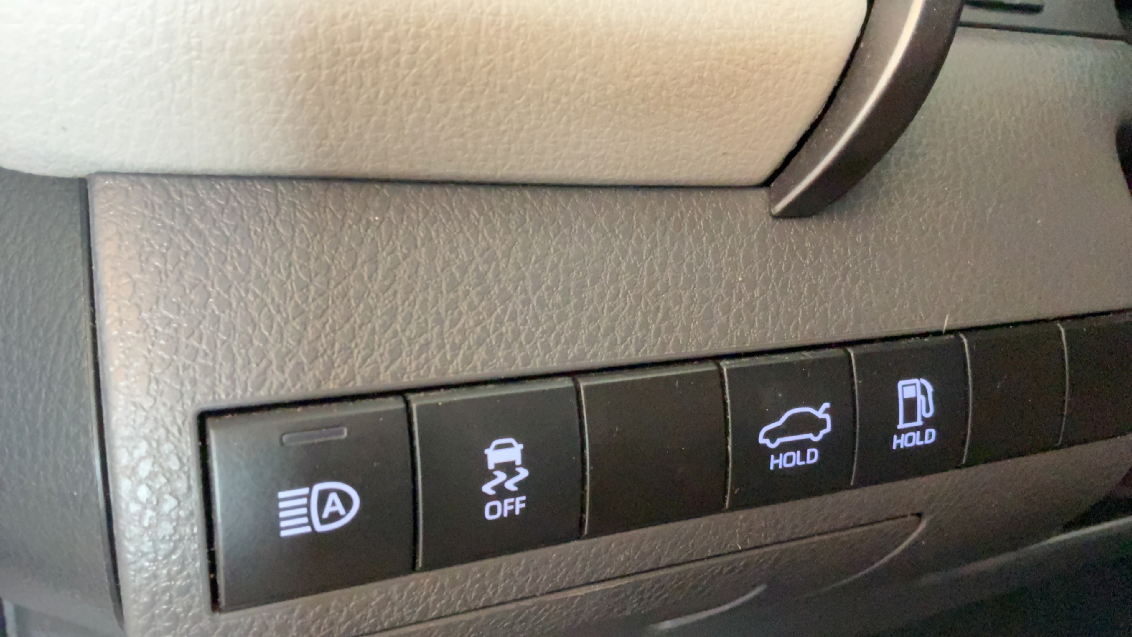 Certified 2023 Toyota Camry LE FWD image 19