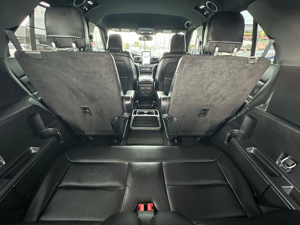 Used 2020 Ford Explorer ST w/ ST Street Pack image 26