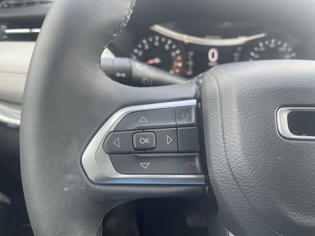 Used 2024 Jeep Compass Limited image 19