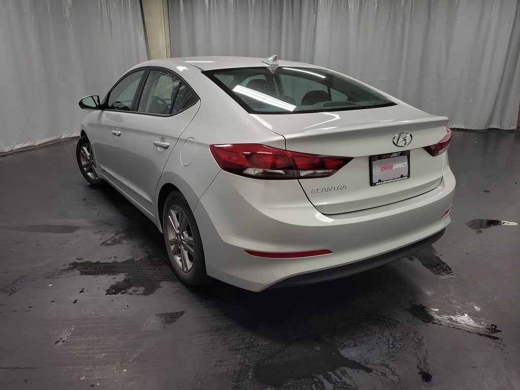 Used 2017 Hyundai Elantra Value Edition FWD image 6
