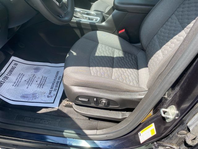 Used 2020 Chevrolet Equinox LT AWD/4WD image 10