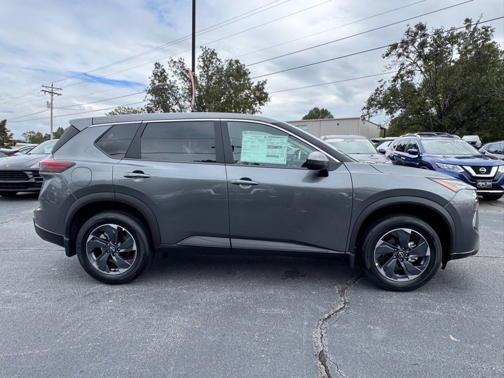 New 2026 Nissan Rogue SV image 2