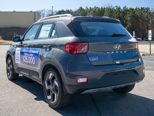 Certified 2026 Hyundai Venue SEL image 6