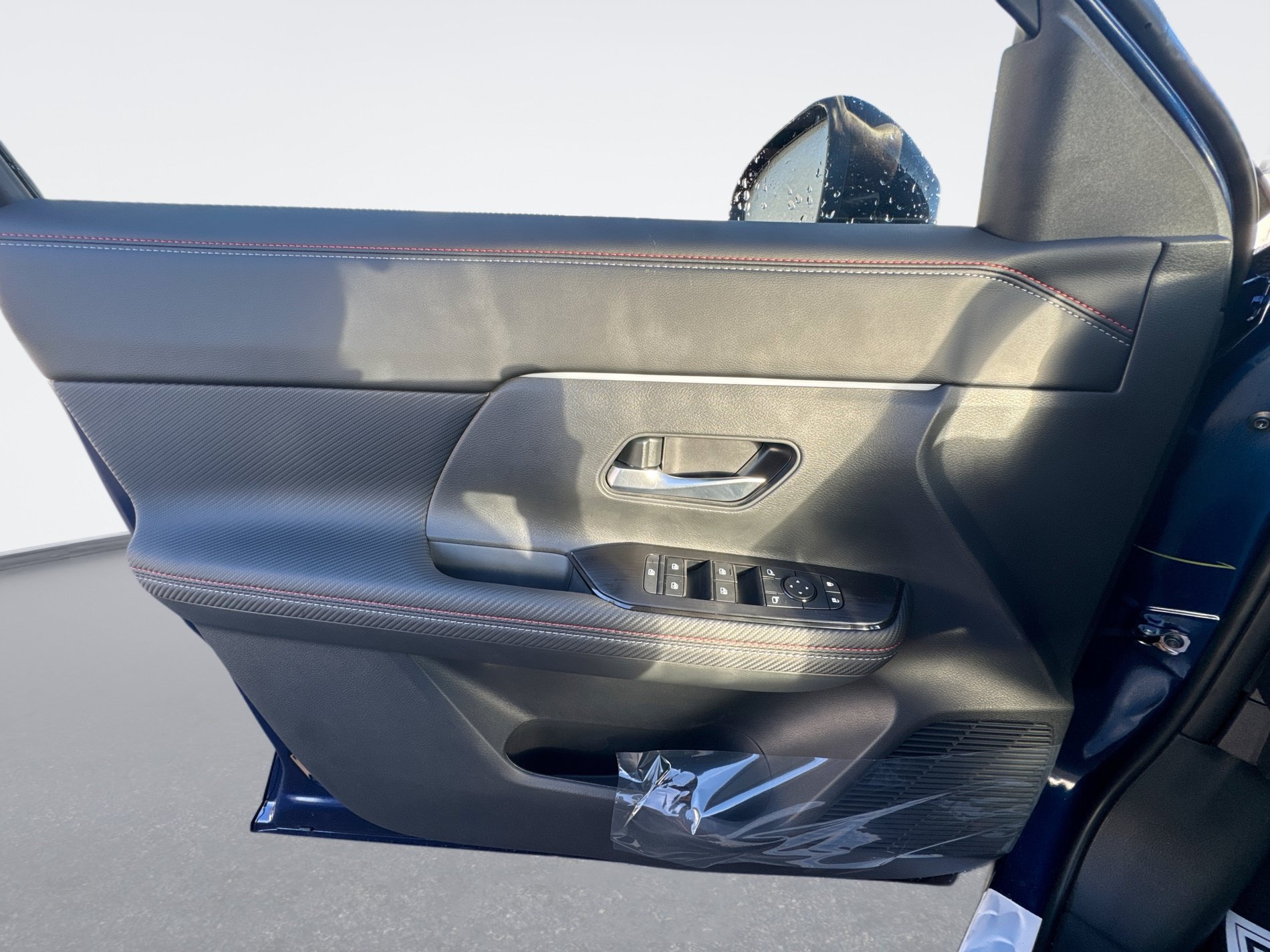 New 2027 Nissan Kicks SR FWD image 28