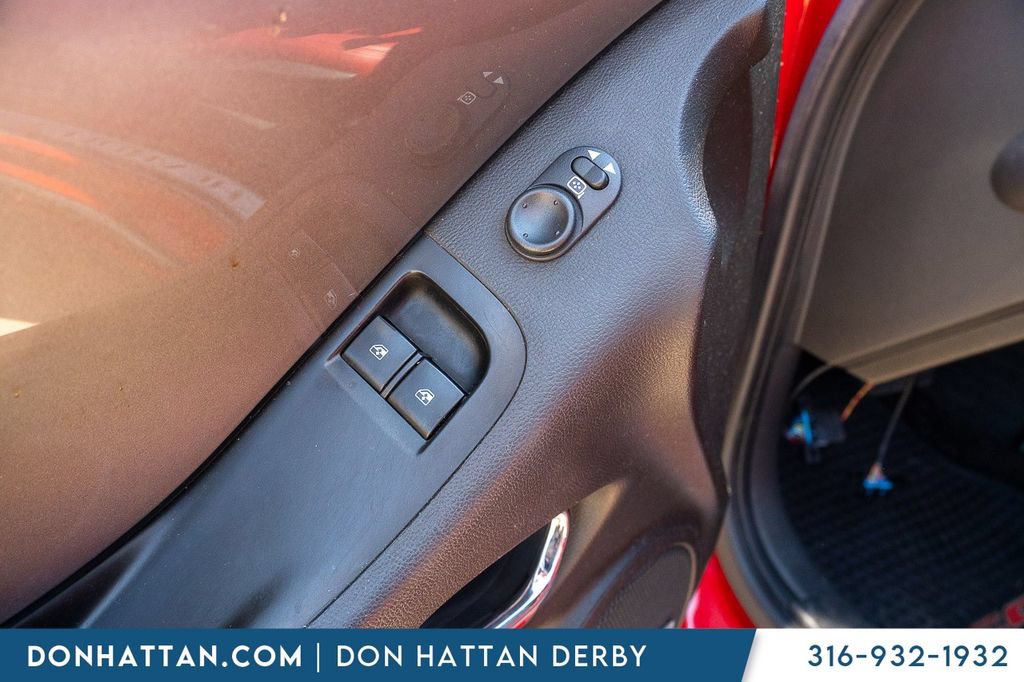 Used 2010 Chevrolet Camaro SS w/ White Stripe Package RWD image 14