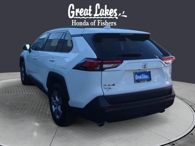 Used 2025 Toyota RAV4 XLE AWD/4WD image 3