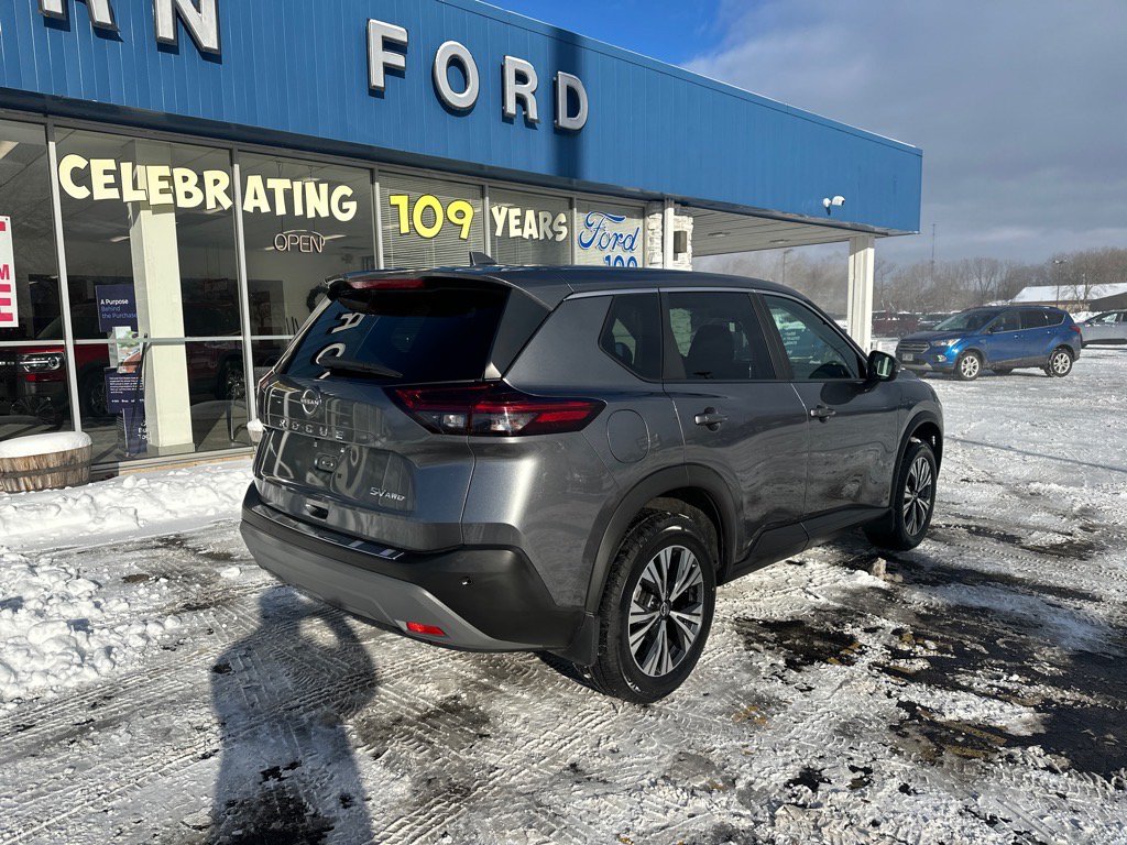 Used 2023 Nissan Rogue SV AWD/4WD image 5