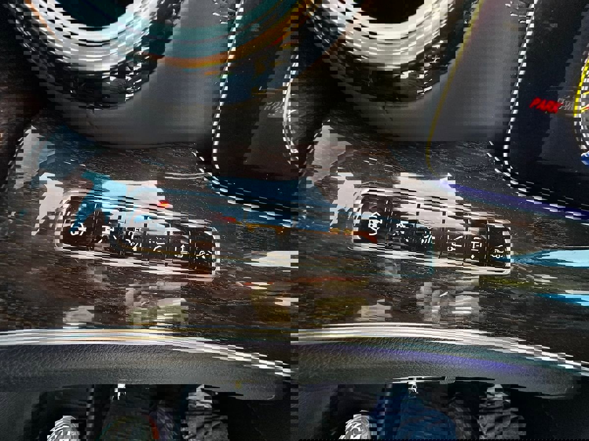 Used 2018 Mercedes-Benz E 63 AMG S image 24