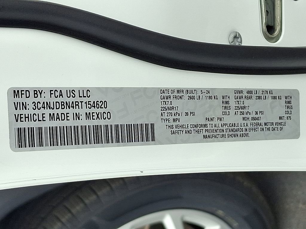 Used 2024 Jeep Compass Latitude image 26