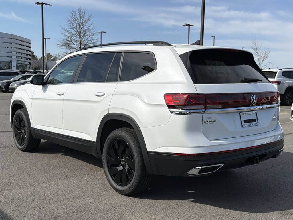 New 2026 Volkswagen Atlas SE FWD image 3