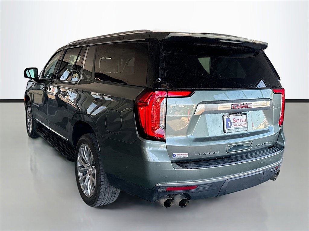 Used 2024 GMC Yukon XL Denali w/ Advanced Technology Package image 7