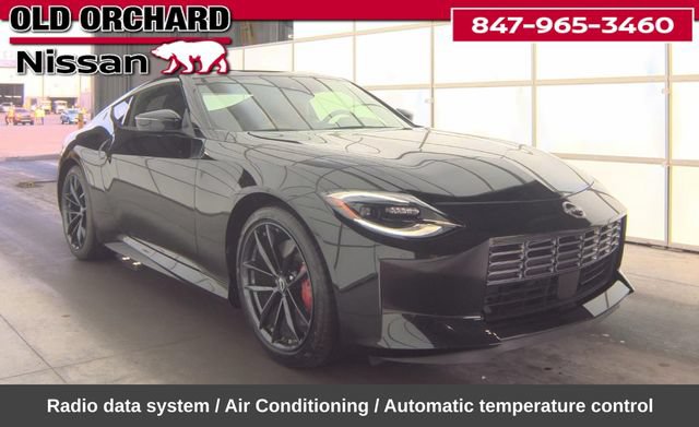 Used 2025 Nissan Z Performance w/ Floor Mat Package RWD image 2