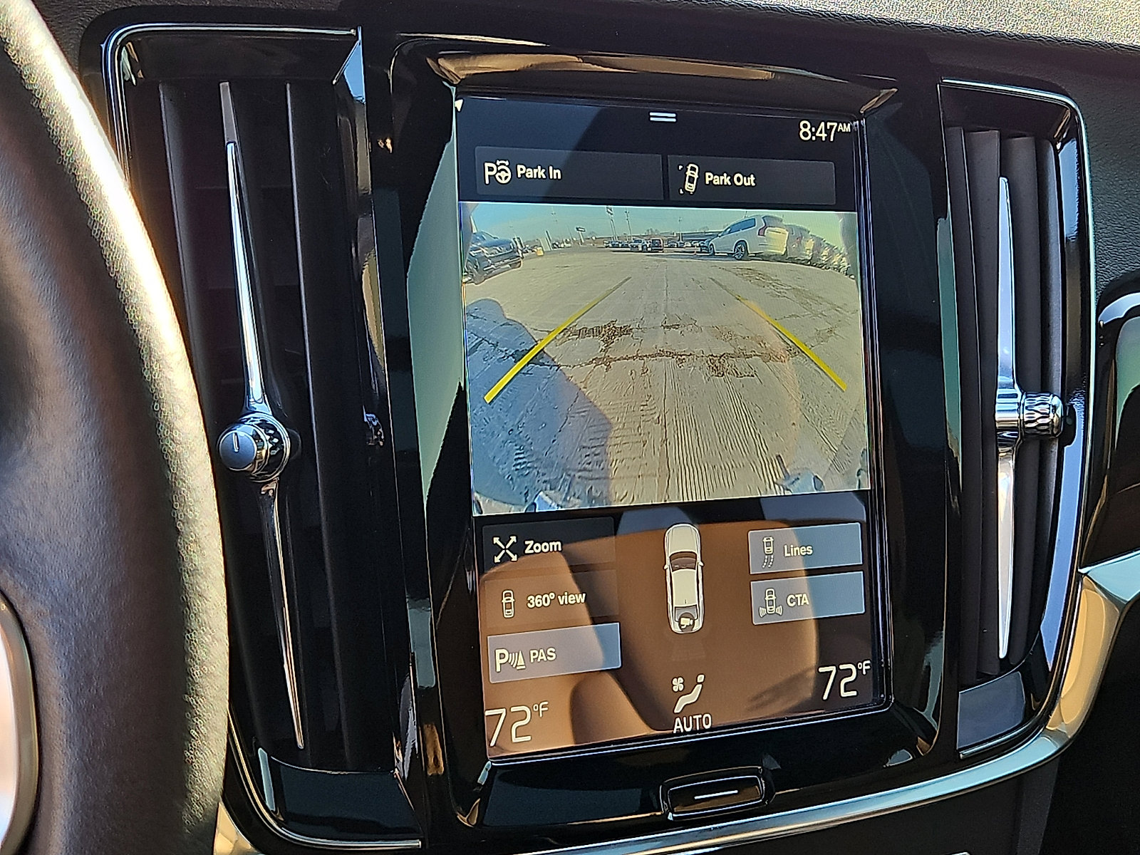 Used 2018 Volvo S90 T5 Momentum w/ Convenience Package image 19