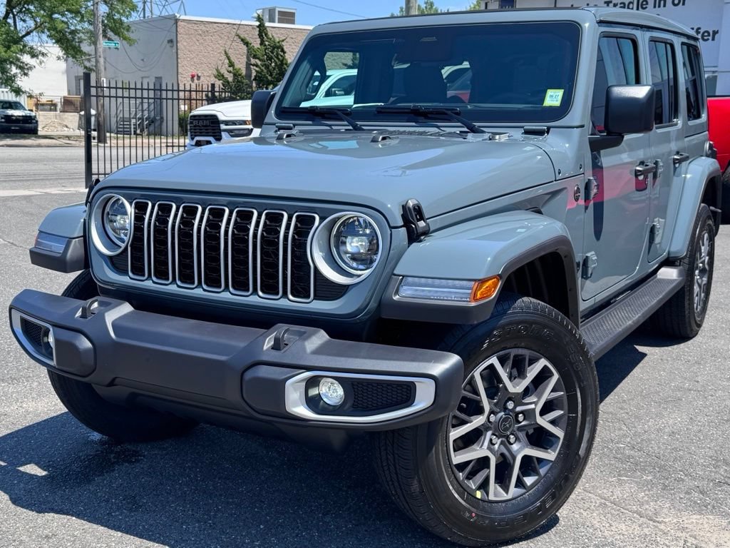 New 2026 Jeep Wrangler Unlimited Sahara w/ Safety Group AWD/4WD image 3